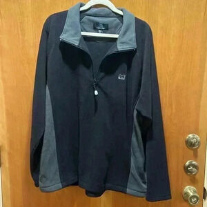 Men’s 3/4 zip pull over fleece size XL